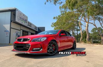HOLDEN-COMMODORE-SF06-SATIN-BLACK